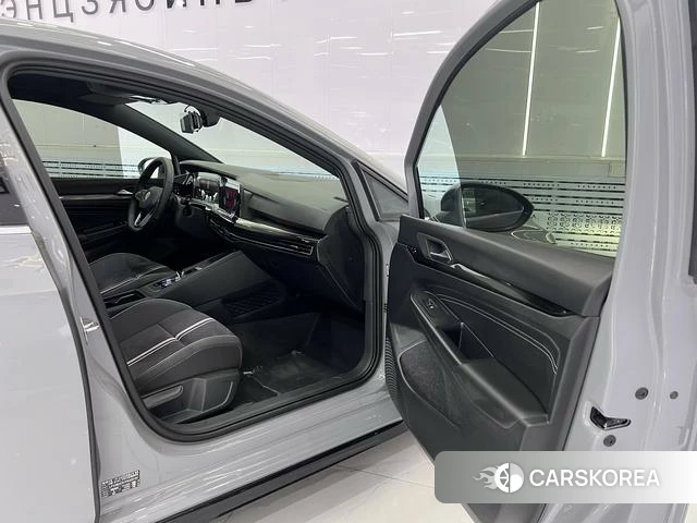 Volkswagen Golf id 4393987 из Китая 10