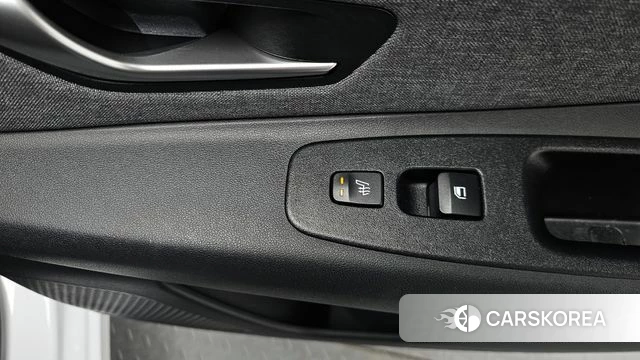 Hyundai Avante Hybrid (CN7) id 3954622 из Кореи 10