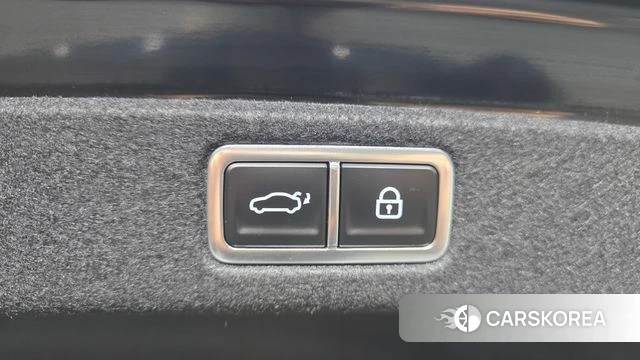 Hyundai Grandeur Hybrid (GN7) id 4200886 из Кореи 10