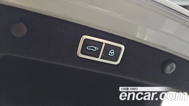 Hyundai Grandeur Hybrid (GN7) id 2910283 из Кореи 10