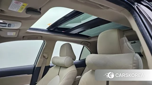 Toyota Camry (XV70) id 3297542 из Кореи 10