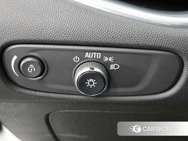 Chevrolet (GM Daewoo) The New Malibu id 4477301 из Кореи 10
