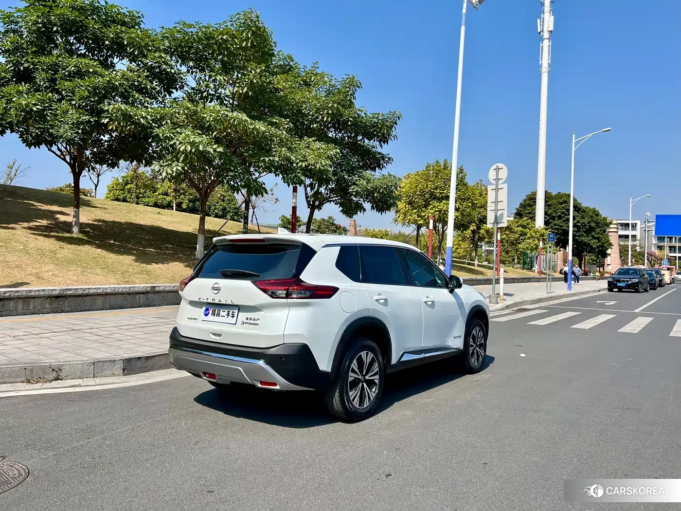 Nissan Qijun id 4578370 из Китая 10