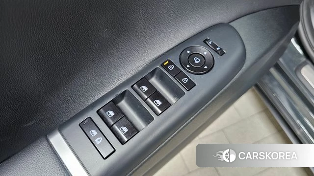 Hyundai Grandeur (GN7) id 4941836 из Кореи 10