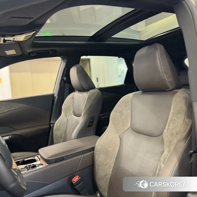 Lexus RX PHEV id 4274623 из Китая 10