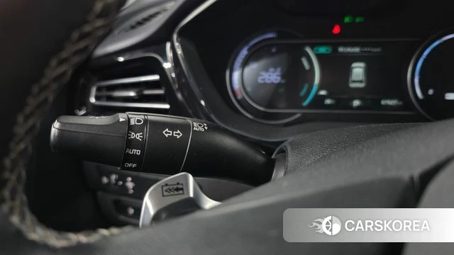 Kia Niro Plus id 4763631 из Кореи 10