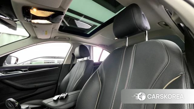 BMW 5 Series (G30) id 3873120 из Кореи 10