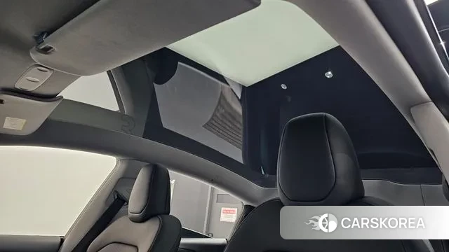 Tesla Model Y id 3595971 из Кореи 10