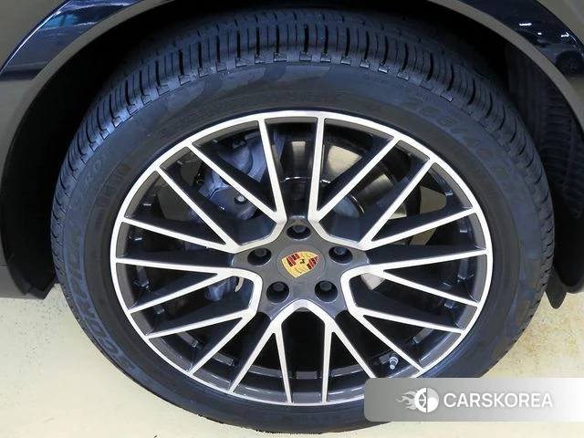 Porsche Cayenne (PO536) id 4637834 из Кореи 10