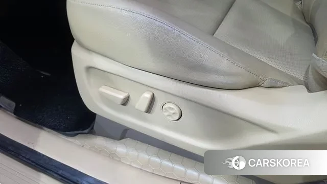 Kia The New Carnival id 3573755 из Кореи 10