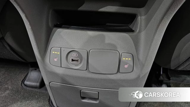 Kia The New Carnival id 3942915 из Кореи 10