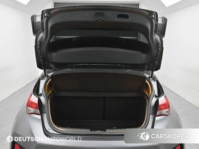 Hyundai Veloster (JS) id 3829050 из Кореи 10