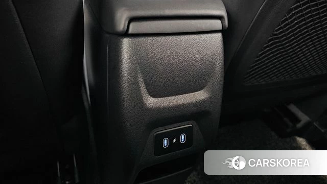 Hyundai Venue id 3841629 из Кореи 10