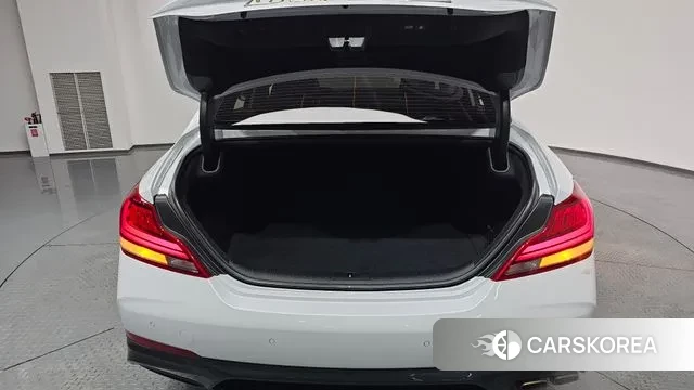 Genesis G70 id 3505184 из Кореи 10