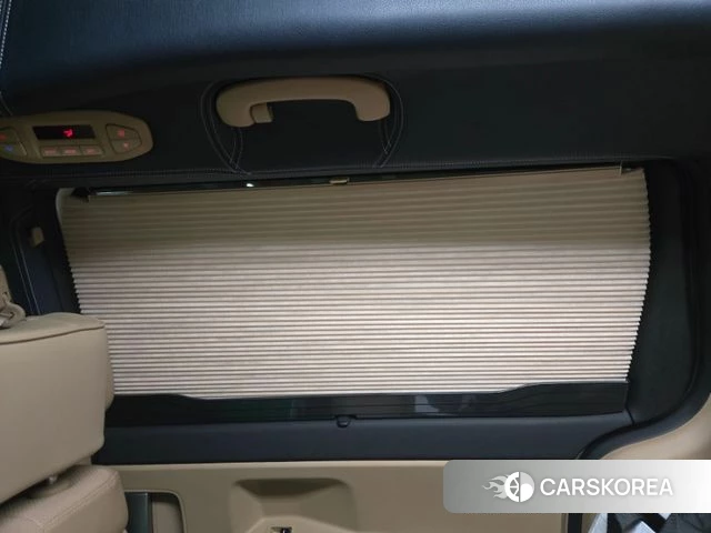 Kia The New Carnival id 4882633 из Кореи 10