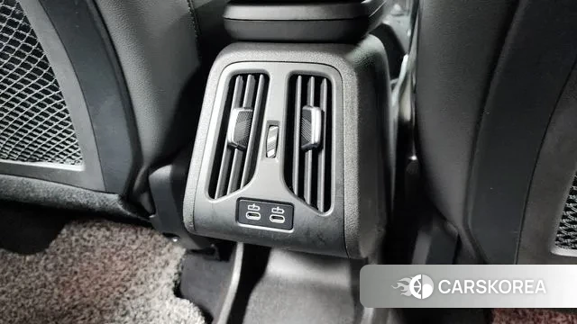 BMW 2 Series Active Tourer (U06) id 3372576 из Кореи 10