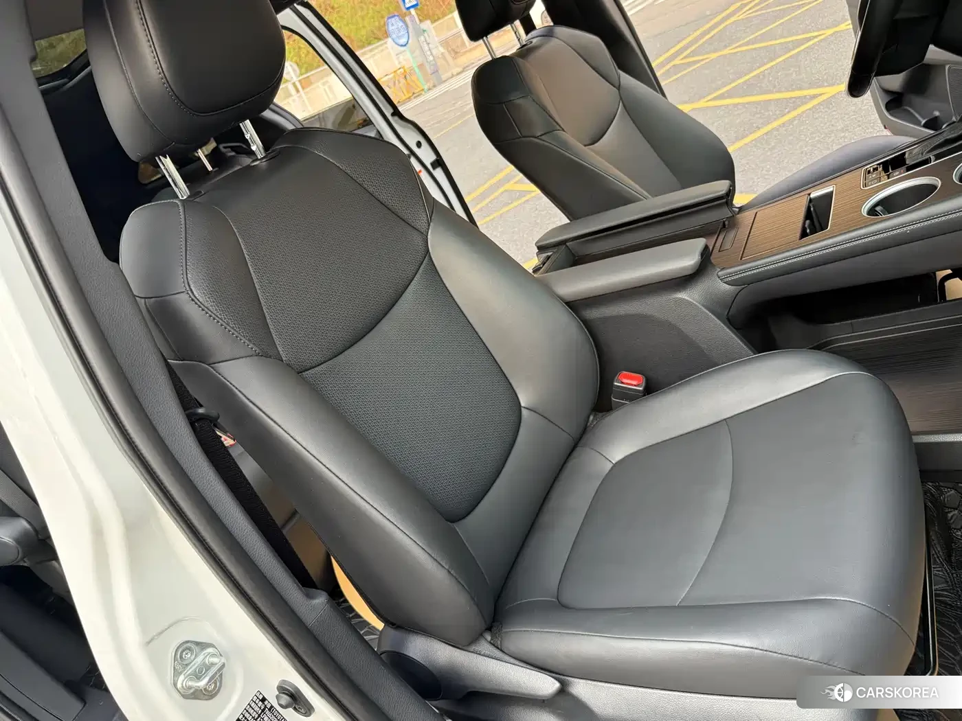 Toyota Grevia id 4512945 из Китая 11