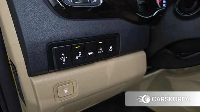 Kia The New Carnival id 4384835 из Кореи 10