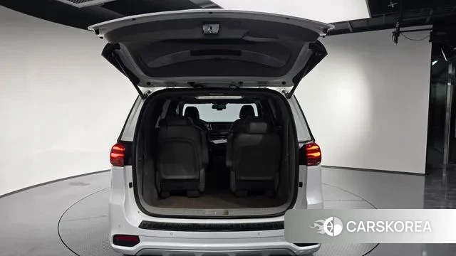 Kia The New Carnival id 3742561 из Кореи 10