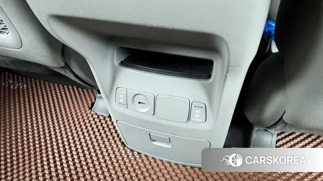 Kia The New Carnival id 3778637 из Кореи 10