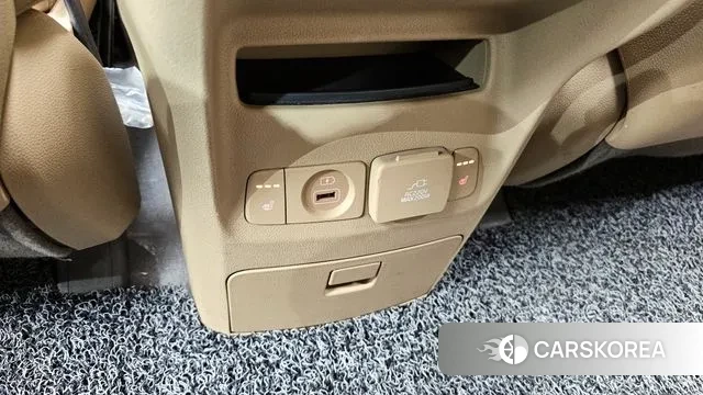 Kia The New Carnival id 3434584 из Кореи 10