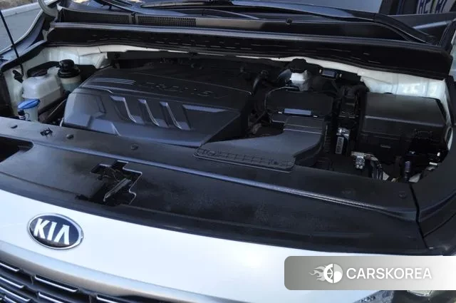 Kia The New Carnival id 3541663 из Кореи 10