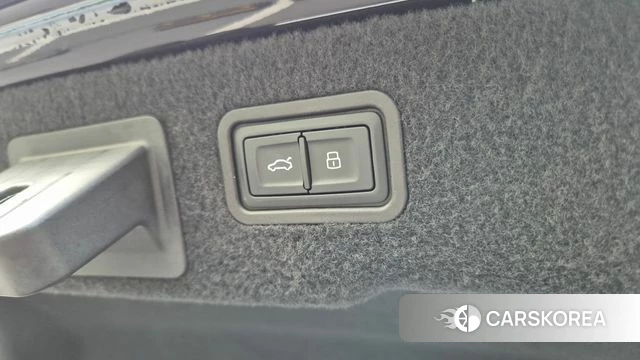 Audi A8 (D5) id 4419690 из Кореи 10