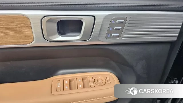 Hyundai Santa Fe (MX5) id 3305317 из Кореи 10