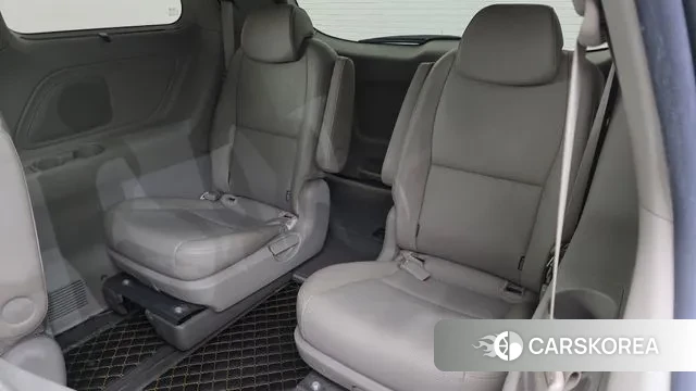 Kia The New Carnival id 3692365 из Кореи 10