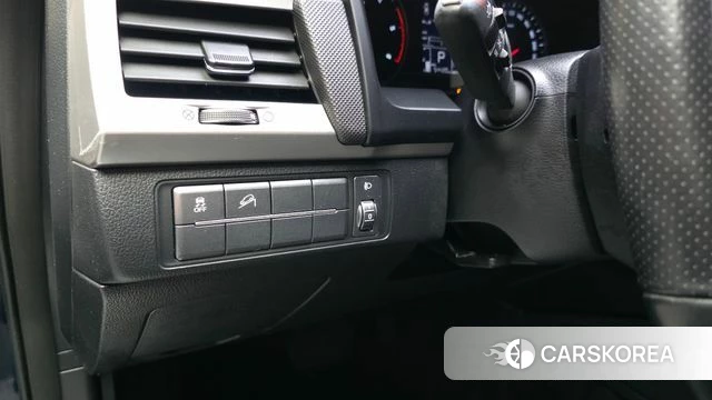 Ssangyong Rexton Sports id 4356641 из Кореи 10
