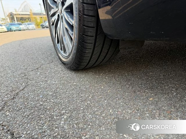 Kia K7 Premier Hybrid id 3911338 из Кореи 10