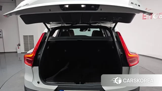 Volvo XC40 id 3478747 из Кореи 10