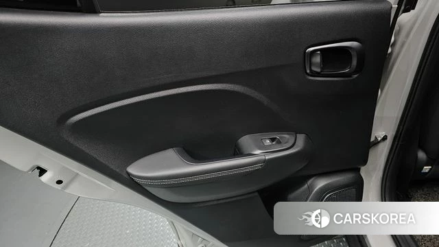 Hyundai Venue id 3884426 из Кореи 10