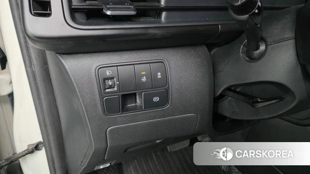 Hyundai Staria id 4194233 из Кореи 10