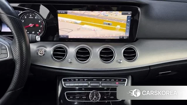 Mercedes-Benz E-Class W213 id 3789733 из Кореи 10