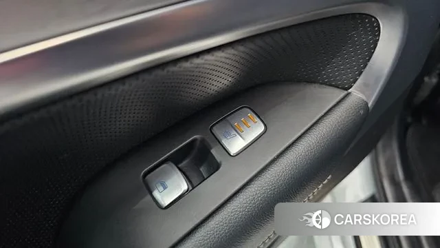 Genesis G70 id 3514935 из Кореи 10