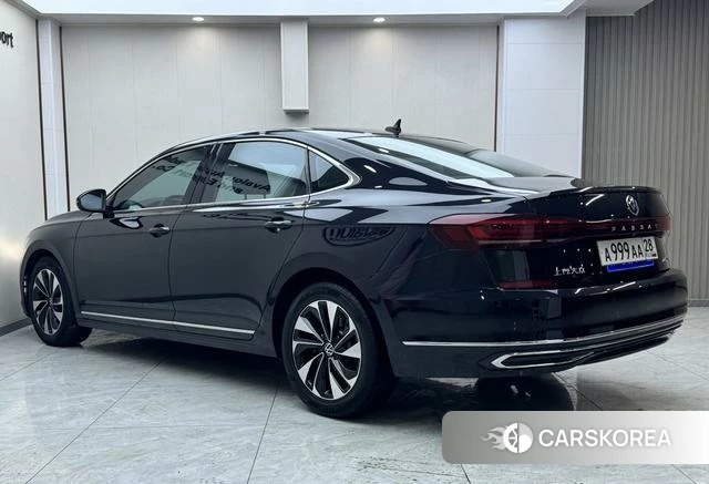 Volkswagen Passat id 4207316 из Китая 10