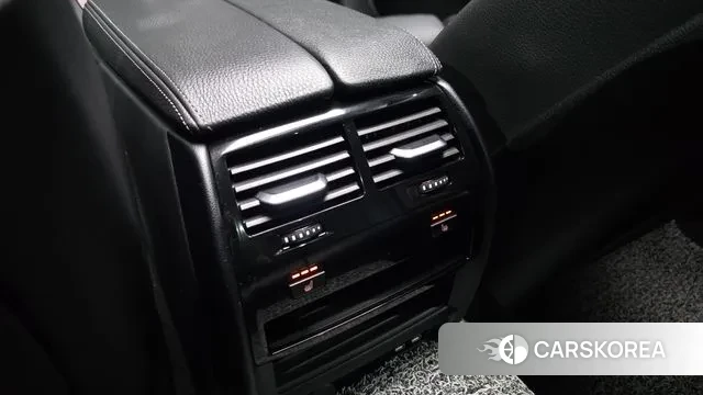 BMW 5 Series (G30) id 3442966 из Кореи 10