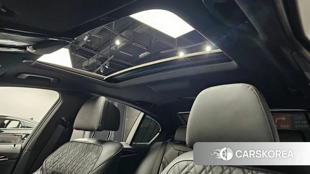 BMW 5 Series (G30) id 3964076 из Кореи 10