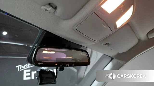 Kia Stonic id 3808013 из Кореи 10