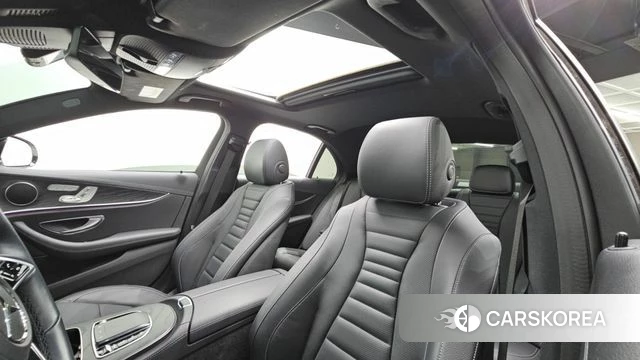 Mercedes-Benz E-Class W213 id 3805996 из Кореи 10
