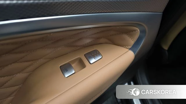 Genesis The New G70 id 3839441 из Кореи 10