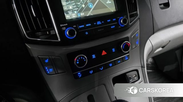 Hyundai The New Grand Starex id 3808283 из Кореи 10