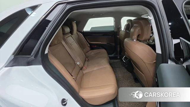 Hyundai Grandeur Hybrid (GN7) id 3876925 из Кореи 10