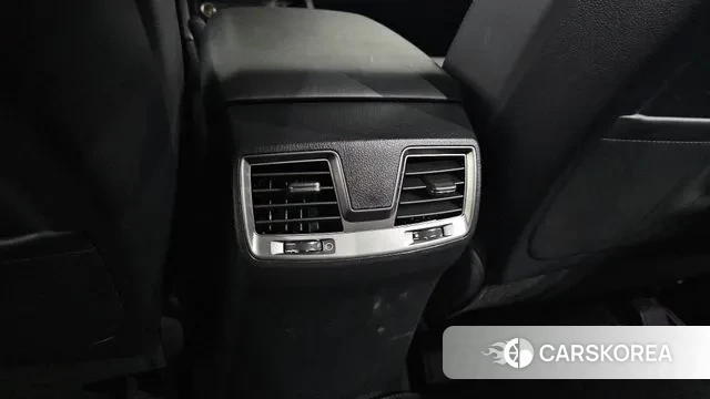 Ssangyong The New Rexton Sports Cannes id 3696149 из Кореи 10