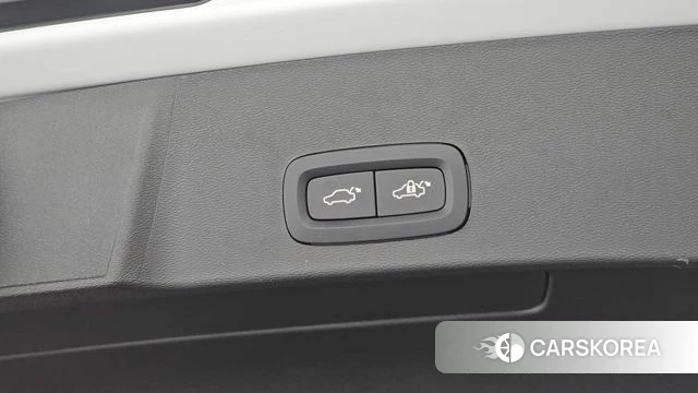 Volvo XC40 id 4480143 из Кореи 10