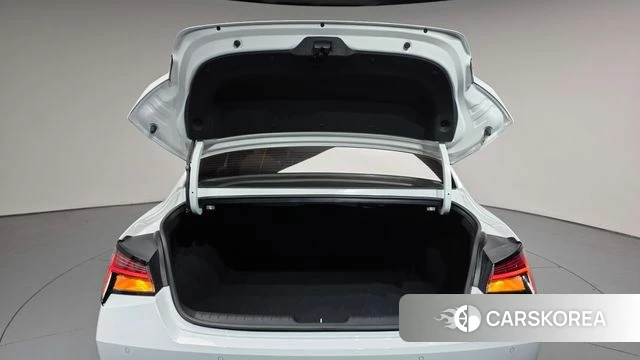 Hyundai Avante (CN7) id 4835401 из Кореи 10