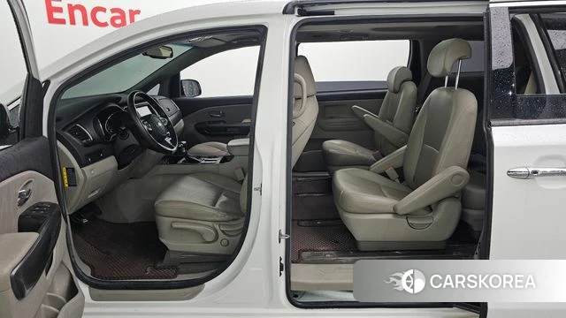 Kia The New Carnival id 3911943 из Кореи 10