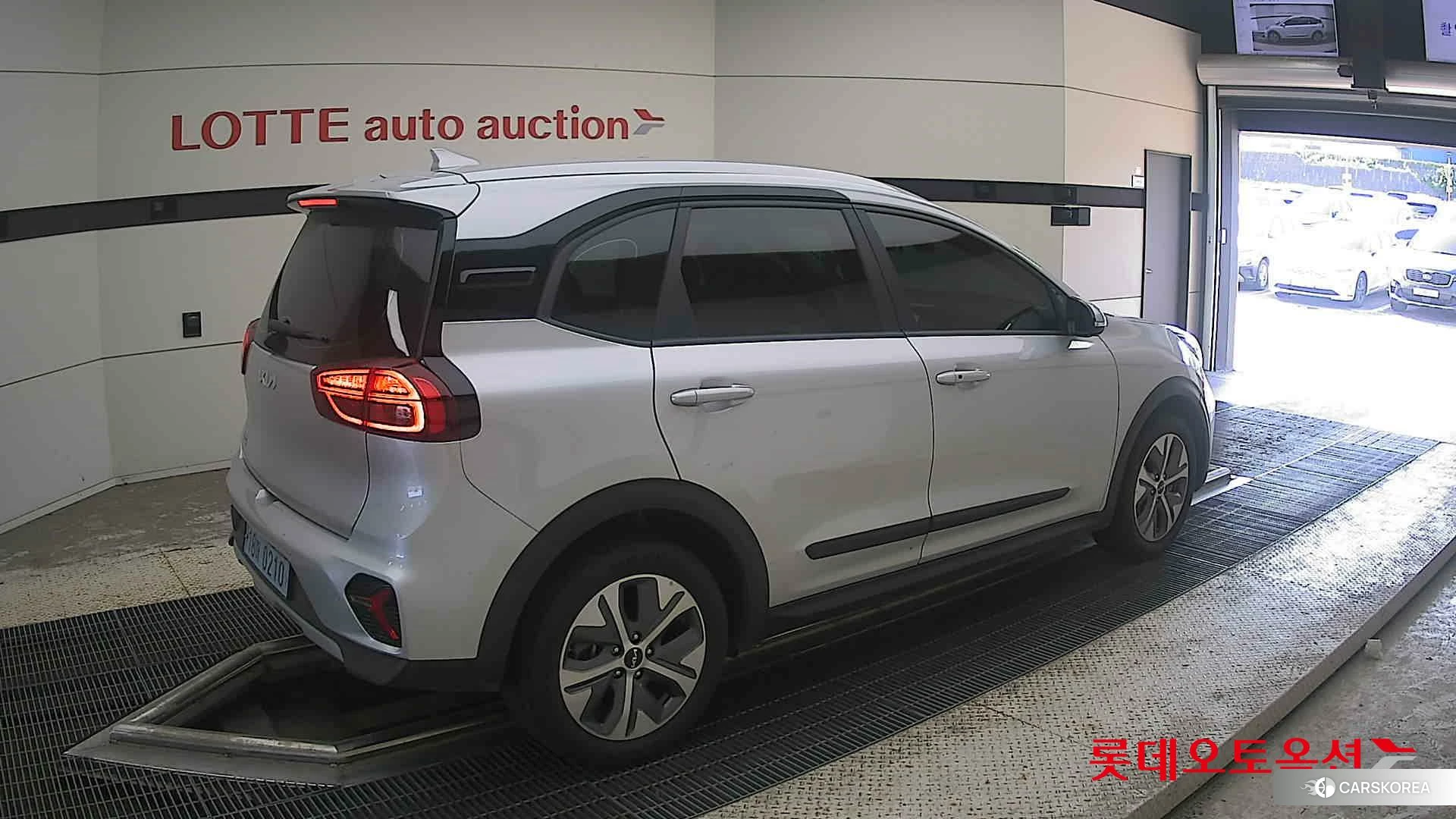 Kia Niro Plus id 4674206 из Кореи 10