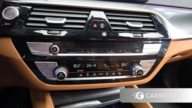 BMW 5 Series (G30) id 3758491 из Кореи 10